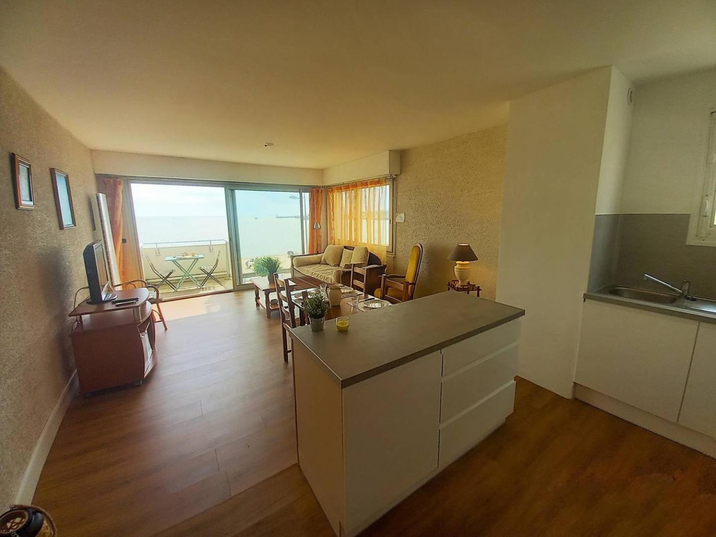 Royan - VUE MER pour cet APPARTEMENT face à la PLAGE - GRANDE CONCHE Extérieur photo