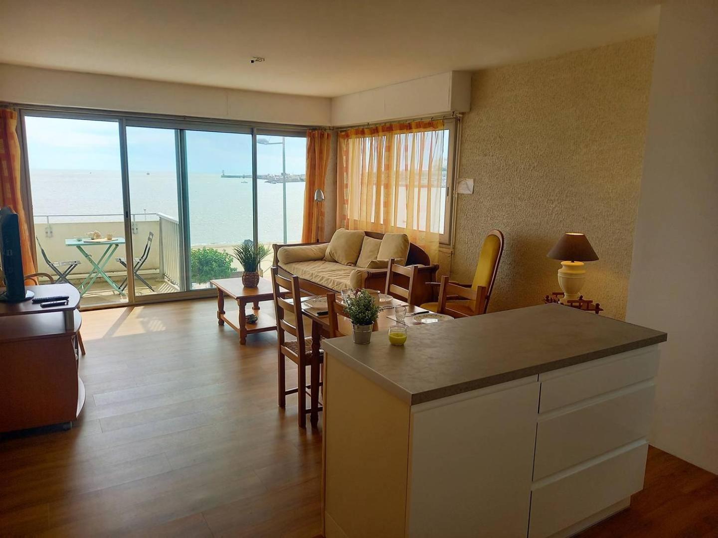 Royan - VUE MER pour cet APPARTEMENT face à la PLAGE - GRANDE CONCHE Extérieur photo