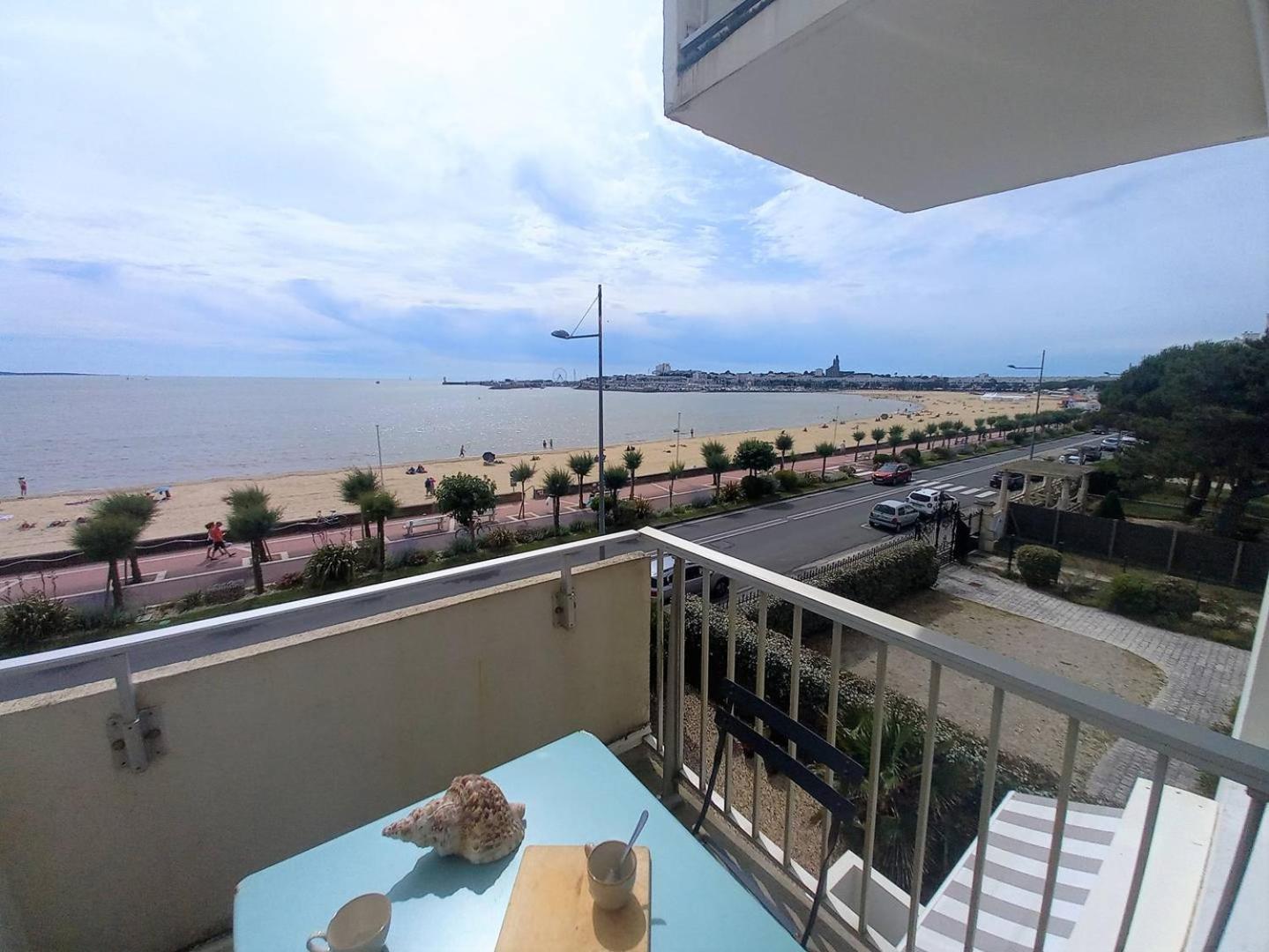 Royan - VUE MER pour cet APPARTEMENT face à la PLAGE - GRANDE CONCHE Extérieur photo